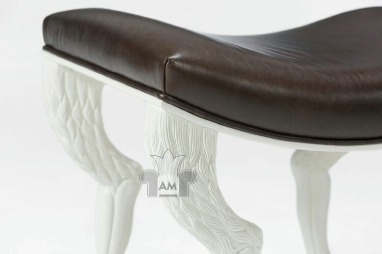 Банкетка Theodore Alexander NOB HILL STOOL