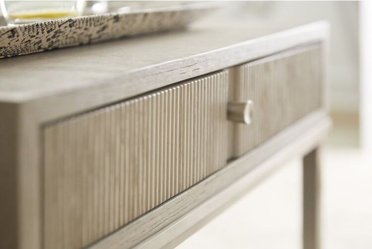 Декоративный стол HOOKER FURNITURE Reverie Rectangle End Table