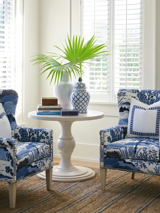 Обеденный стол LEXINGTON CORONA DEL MAR 36" Sandstone/Sailcloth