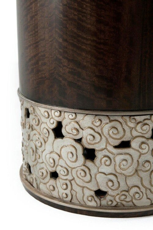 Декоративный стол Theodore Alexander CAMILLE SIDE TABLE