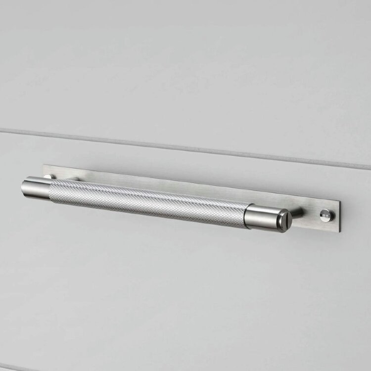 Ручка-скоба Buster and Punch Pull Bar Plate Cross Steel