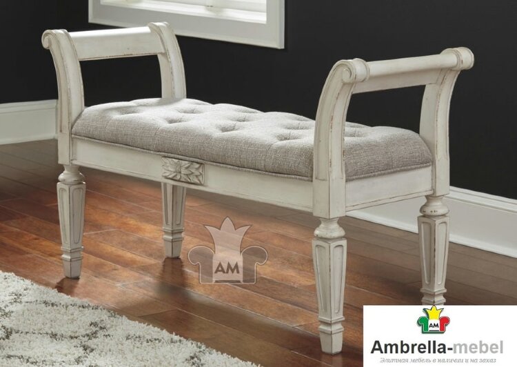 A3000157 Банкетка Realyn, Ashley Furniture