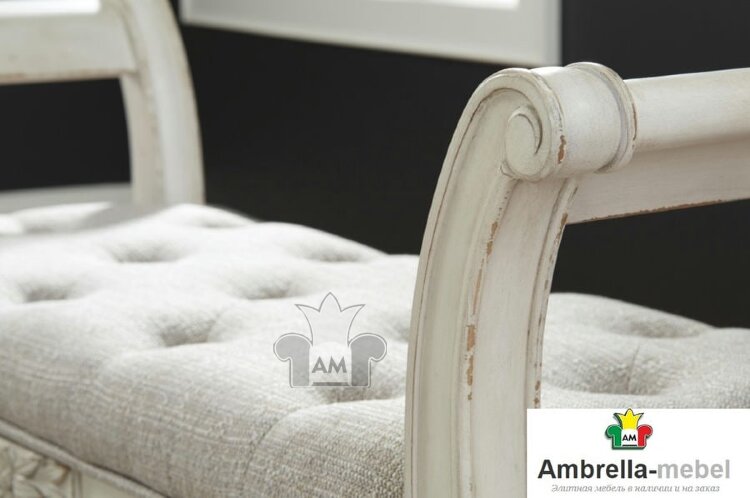A3000157 Банкетка Realyn, Ashley Furniture