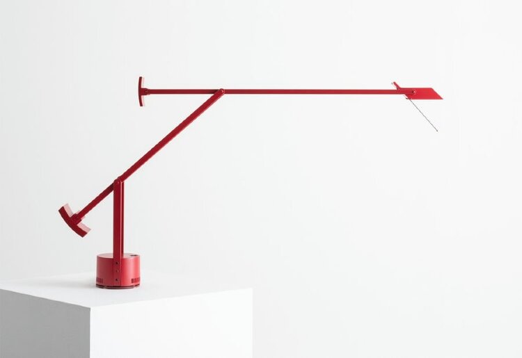 Настольная лампа Artemide Tizio Red