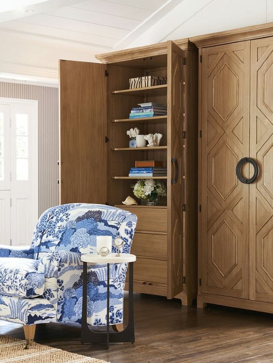 Декоративный стол LEXINGTON BREAKWATER ACCENT TABLE