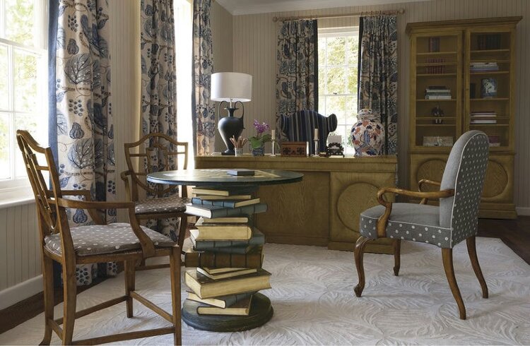 Витрина Jonathan Charles Elgin bookcase
