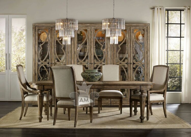 Витрина HOOKER FURNITURE SOLANA BUNCHING CURIO CABINET