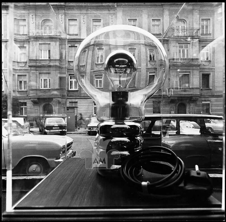 Настольная лампа Ingo Maurer Bulb LED
