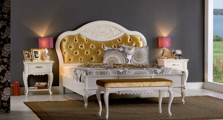 Кровать двуспальная Маттео Mobex M212P 180х200 из массива дерева