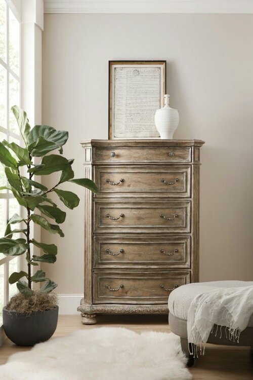 Комод HOOKER FURNITURE Castella
