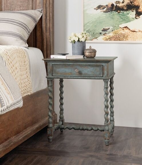 Прикроватная тумба HOOKER FURNITURE LA GRANGE MOULIN TABLE