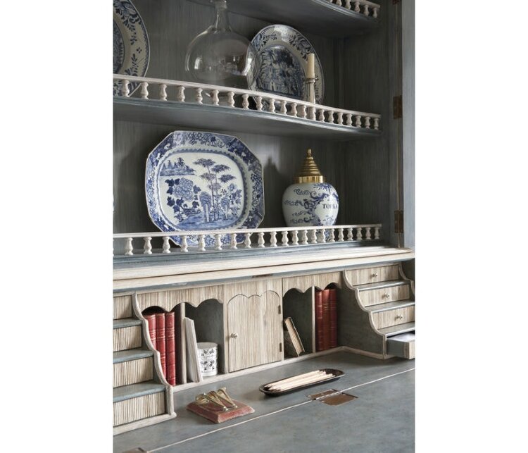 Буфет Jonathan Charles Bywater Washed Acacia Bureau