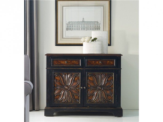 Буфет HOOKER FURNITURE GRANDOVER TWO-DRAWER TWO-DOOR CHEST