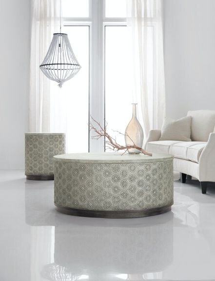 Декоративный стол HOOKER FURNITURE MELANGE GREYSTONE ROUND END TABLE