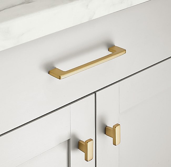 Ручка-скоба Restoration Hardware Vauxhall L.15.2 Lac.Burnished Brass