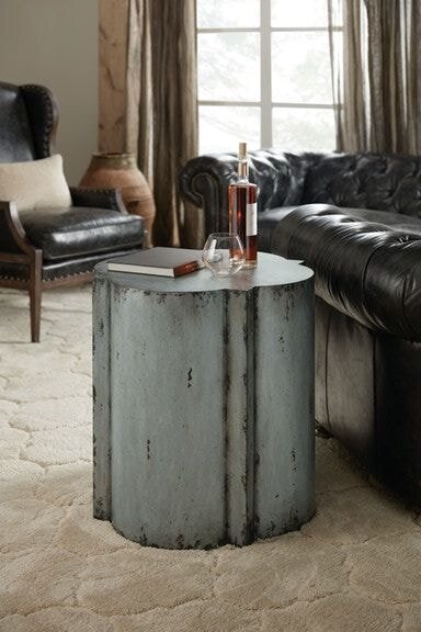 Декоративный стол HOOKER FURNITURE Beaumont End Table